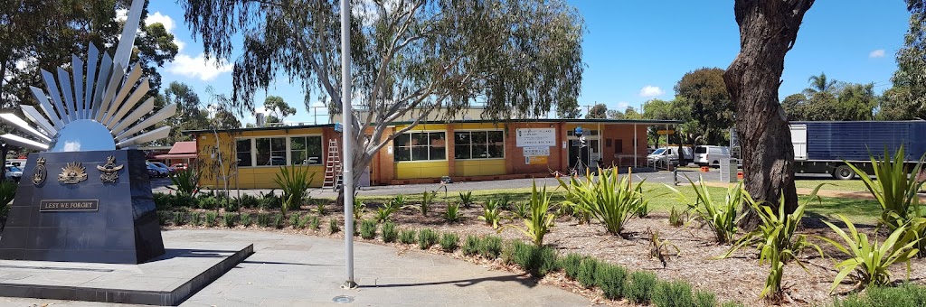 Dingley Village Library | library | 31C Marcus Rd, Dingley Village VIC 3172, Australia | 1300135668 OR +61 1300 135 668
