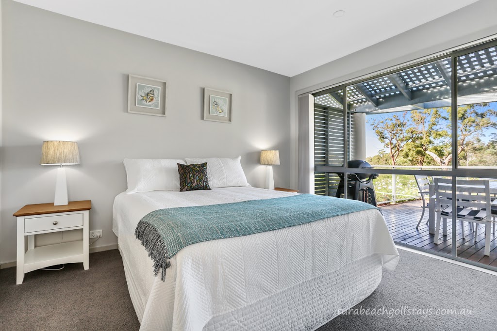 Tura Beach Golf Stays | 2/54 Pacific Way, Tura Beach NSW 2548, Australia | Phone: 0417 208 995