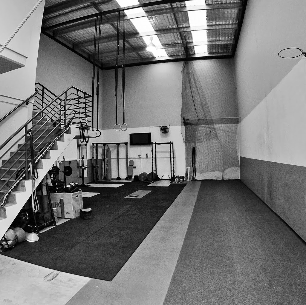 Iron Built Fitness | gym | 61/176 S Creek Rd, Cromer NSW 2099, Australia | 0412061882 OR +61 412 061 882