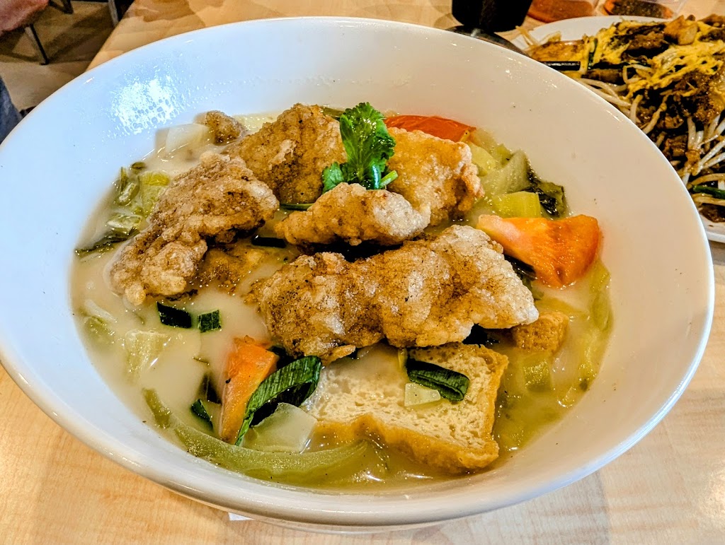 Mee & More Malaysian Restaurant | 96 Doveton Ave, Eumemmerring VIC 3177, Australia | Phone: (03) 9702 0712