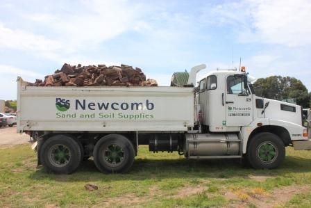 Newcomb Sand & Soil Supplies | 460 Grossmans Rd, Torquay VIC 3228, Australia | Phone: (03) 5248 2632