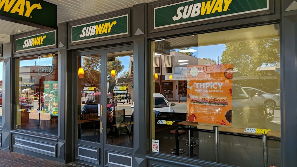 Subway | Subway Mansfield, Shop 6/30 High St, Mansfield VIC 3722, Australia | Phone: (03) 5708 0188