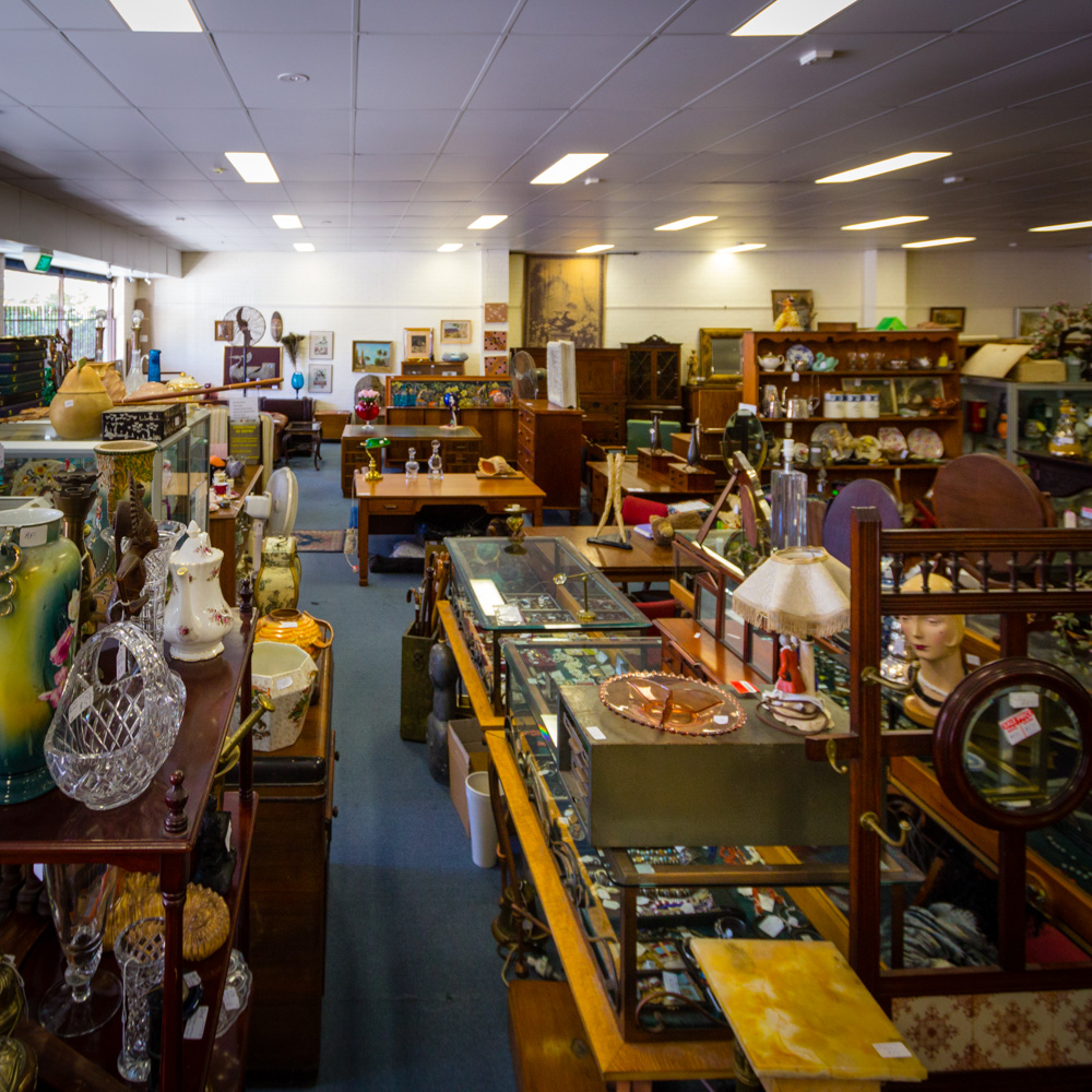 Sybers Vintage Bazaar | home goods store | 740 Heidelberg Rd, Alphington VIC 3028, Australia | 0418552553 OR +61 418 552 553
