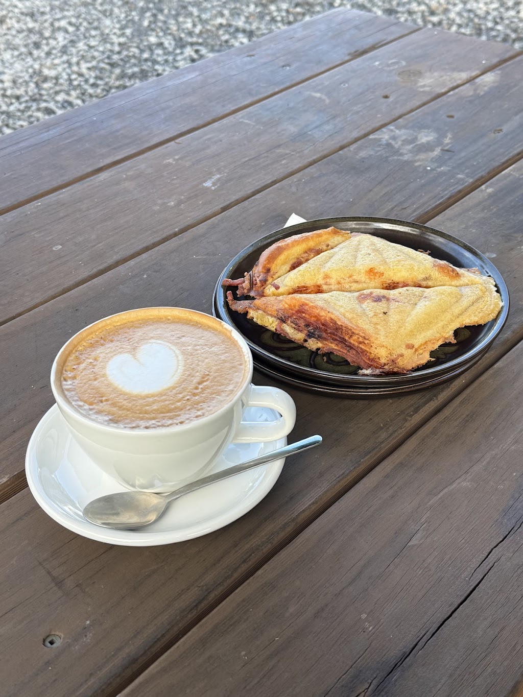 The Giddy Up Cafe | 269 Dead Horse Ln, Mansfield VIC 3722, Australia | Phone: 0459 983 749