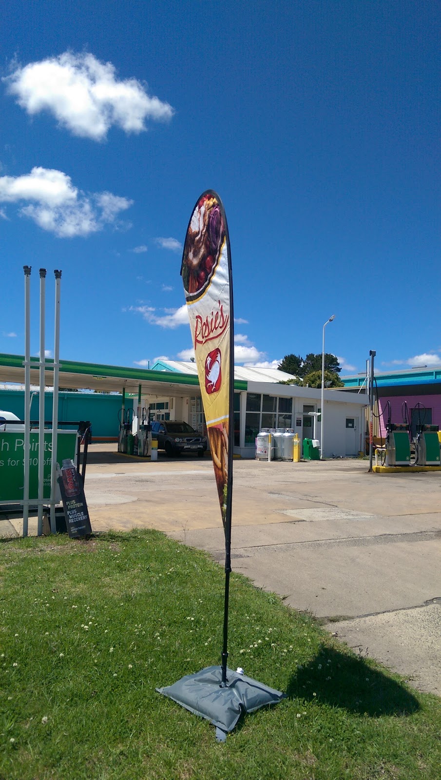 BP | gas station | 205 Ferguson St, Glen Innes NSW 2370, Australia | 0267322732 OR +61 2 6732 2732
