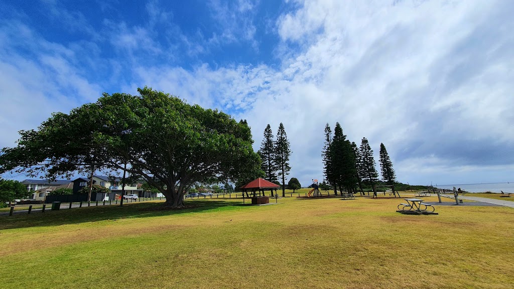 Pitt Street Reserve Playground | 10 Wharf Cres, Stockton NSW 2295, Australia | Phone: (02) 4974 2000