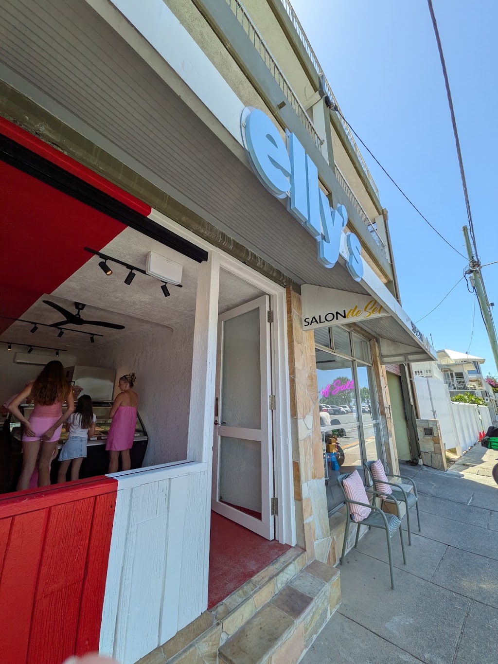 ellys | 778 Pacific Parade, Currumbin QLD 4223, Australia | Phone: 0458 698 146