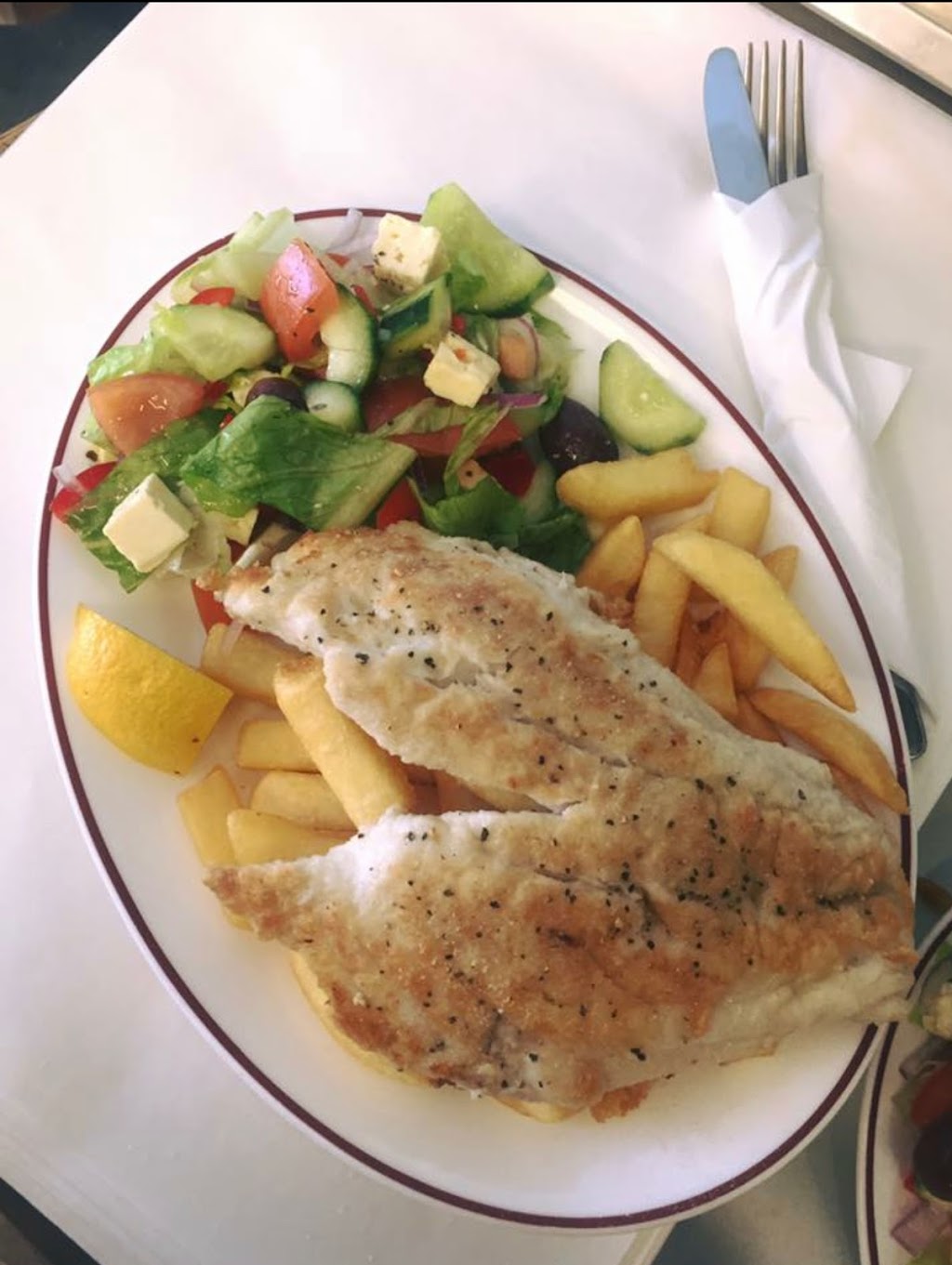 Feast on Fish | meal takeaway | 345 Pine Mountain Rd, Carindale QLD 4122, Australia | 0733493474 OR +61 7 3349 3474