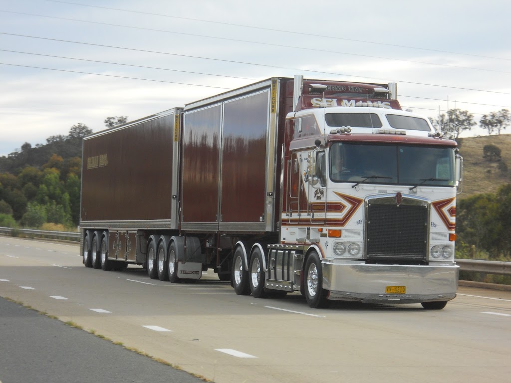Selman Bros. Transport & Orchard |  | 870 Channel Rd, Shepparton East VIC 3631, Australia | 0358292577 OR +61 3 5829 2577