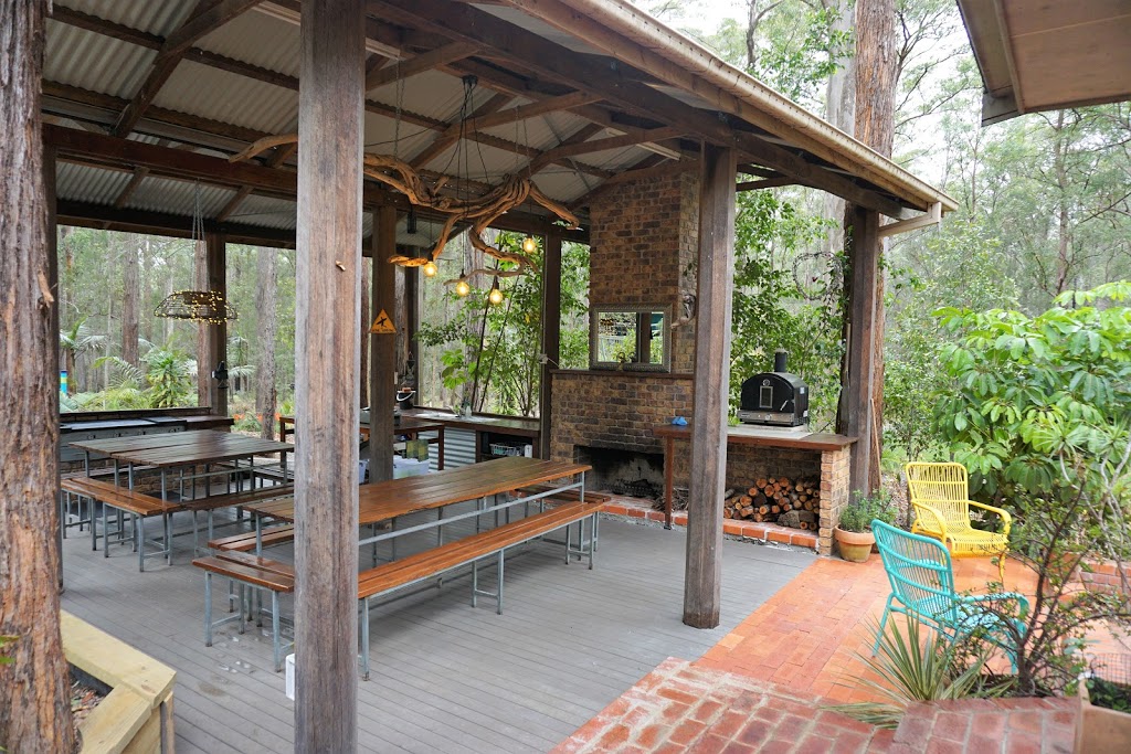 Chiltern Lodge Country Retreat | 139 Metz Rd, Old Bar NSW 2430, Australia | Phone: (02) 6553 3190