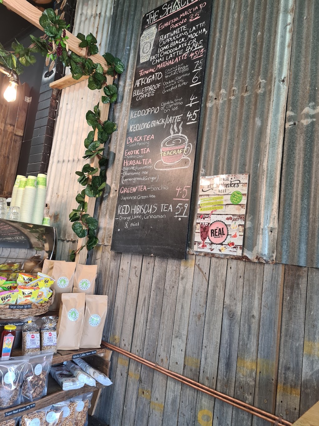 The Shack | cafe | 44 Ziegler Ave, Kooringal NSW 2650, Australia | 0269224404 OR +61 2 6922 4404