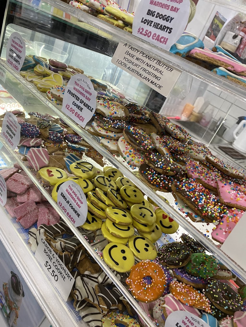 The Dog Shop Warners Bay | 9/450 The Esplanade, Warners Bay NSW 2282, Australia | Phone: 0400 176 257