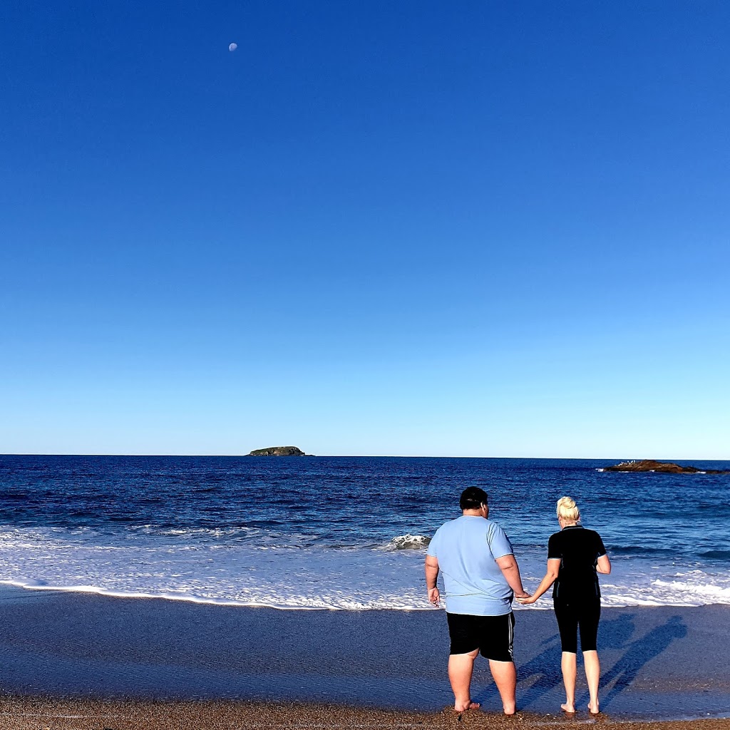 Sapphire Beach Homestay | 4 Alkina St, Sapphire Beach NSW 2450, Australia | Phone: 0409 543 257