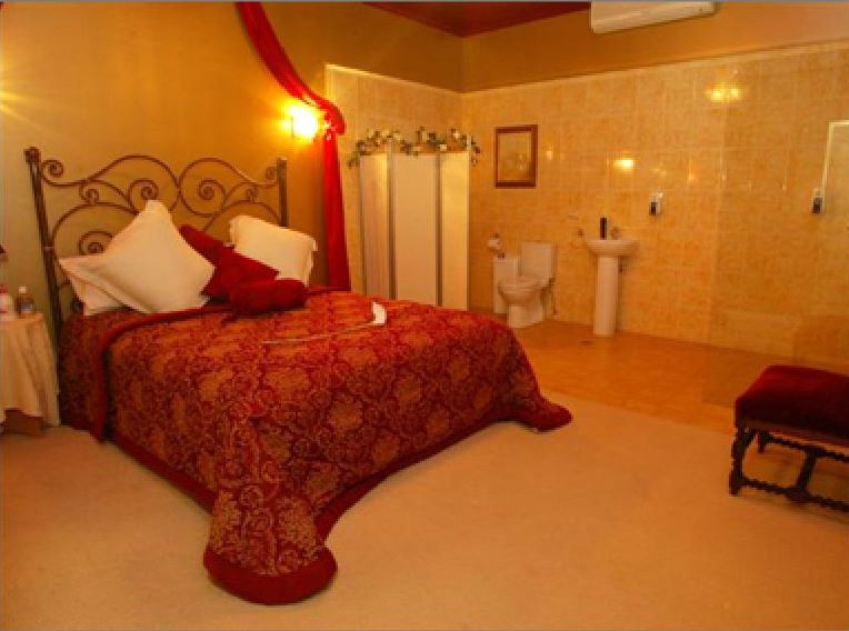 Luv Asian - Gold Coast Brothel | 1/29 Expansion St, Molendinar QLD 4214, Australia | Phone: (07) 5564 5599
