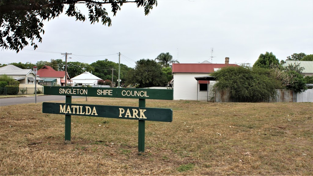 Matilda Park | park | 8 Munro Ln, Singleton NSW 2330, Australia | 0265787290 OR +61 2 6578 7290