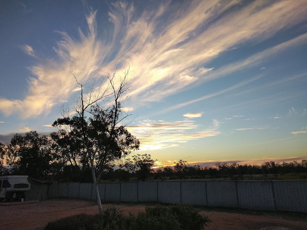 Lightning Ridge Outback Resort & Caravan Park | Onyx St, Lightning Ridge NSW 2834, Australia | Phone: (02) 6829 0304