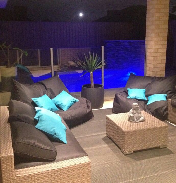 Resort Style Bean Bags & Outdoor Furnishings | 32 Benwerrin Dr, Wantirna VIC 3152, Australia | Phone: 0411 655 360