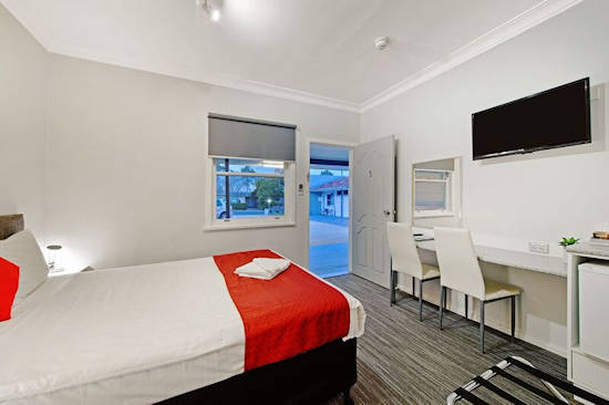 The Wauchope Motel | lodging | 84 High St, Wauchope NSW 2446, Australia | 0265851933 OR +61 2 6585 1933
