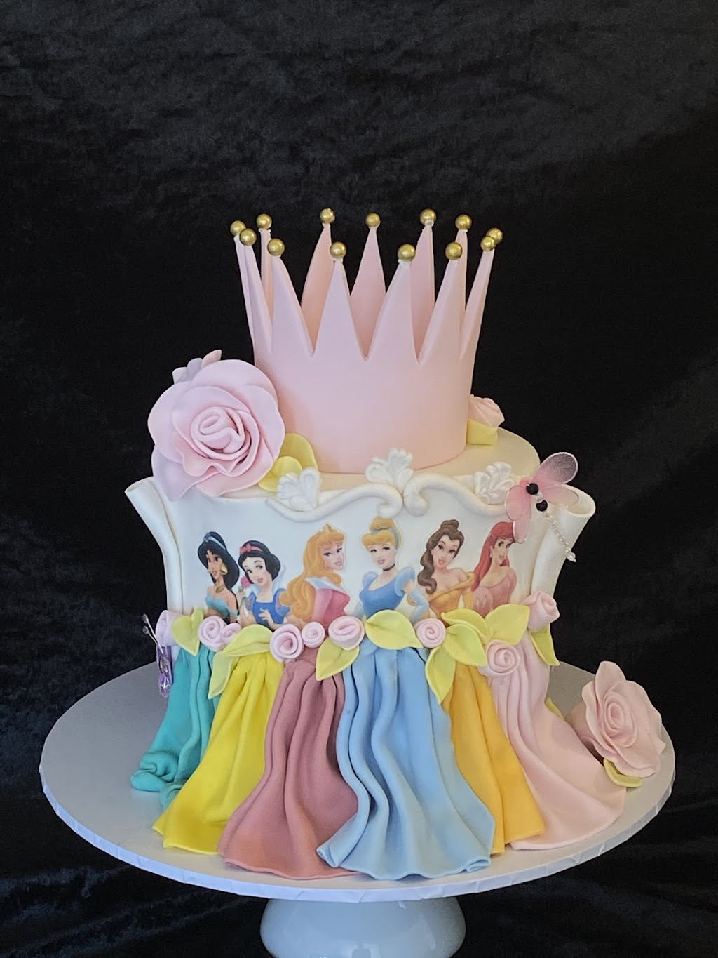 Cakes by Wendy | bakery | 286 Farm St, Kawana QLD 4701, Australia | 0429383723 OR +61 429 383 723