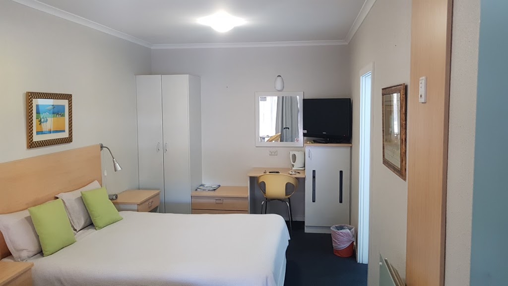 Nebula Motel | lodging | 42 Bombala St, Cooma NSW 2630, Australia | 0264524133 OR +61 2 6452 4133