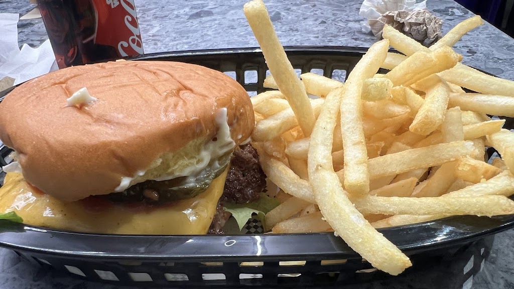 BIG BOSS BURGERS REVESBY | 14/25-35 Selems Parade, Revesby NSW 2212, Australia | Phone: (02) 9772 0708