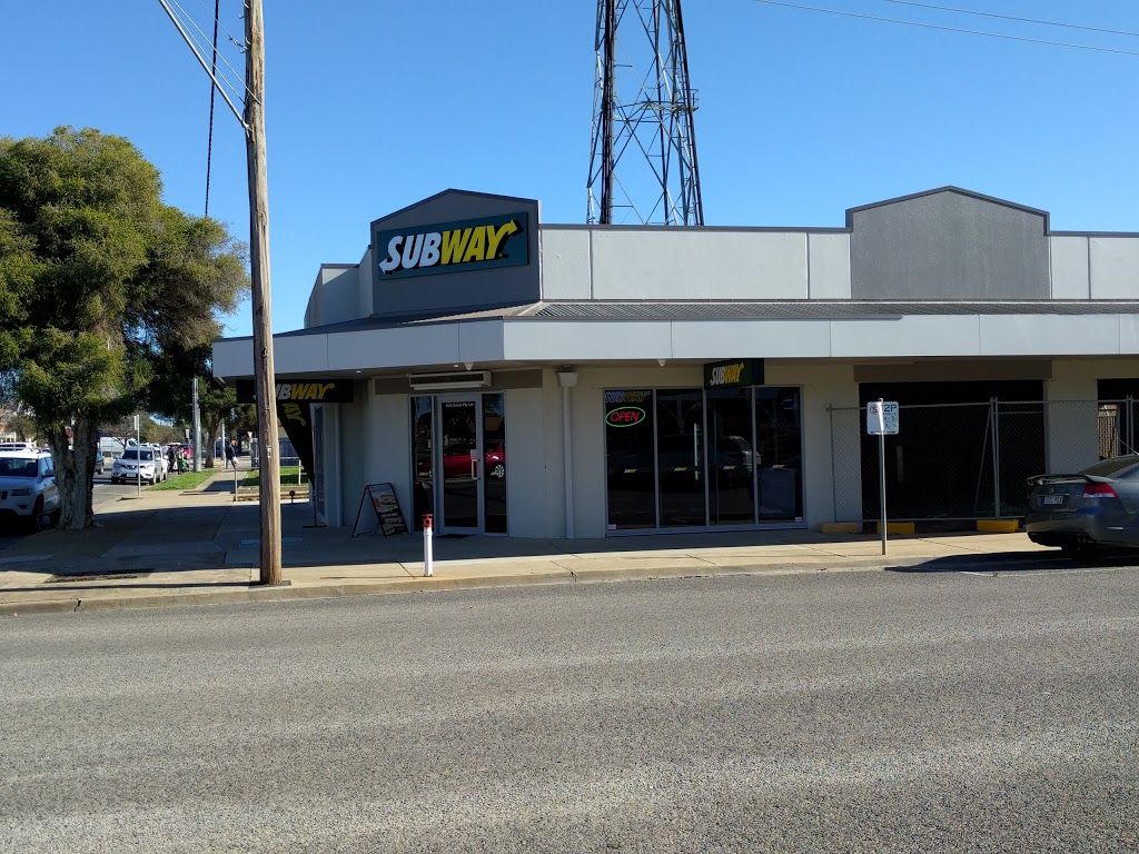 Subway® Restaurant | restaurant | 70 High St, Cobram VIC 3641, Australia | 0358721335 OR +61 3 5872 1335