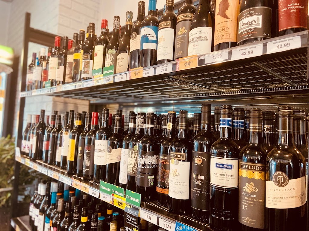 Lakeside Bottlemart | liquor store | 74 Benjamin Lee Dr, Raymond Terrace NSW 2324, Australia | 0249831700 OR +61 2 4983 1700