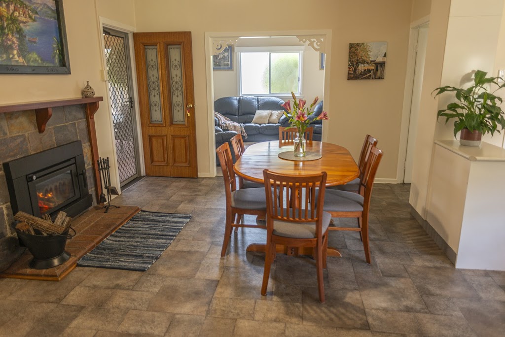 Marnita Farmhouse at Golden Grove Estate | 337 Sundown Rd, Ballandean QLD 4382, Australia | Phone: 0493 369 617