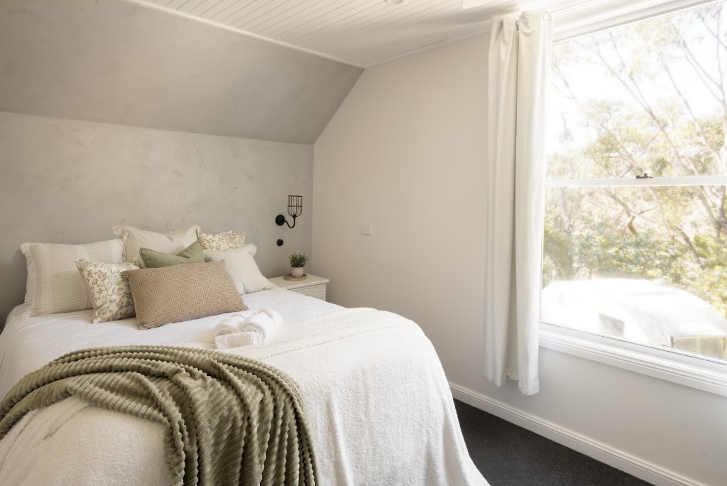 The Gum Scrub | 36 Valley View Cl, Napoleon Reef NSW 2795, Australia | Phone: 0412 318 178
