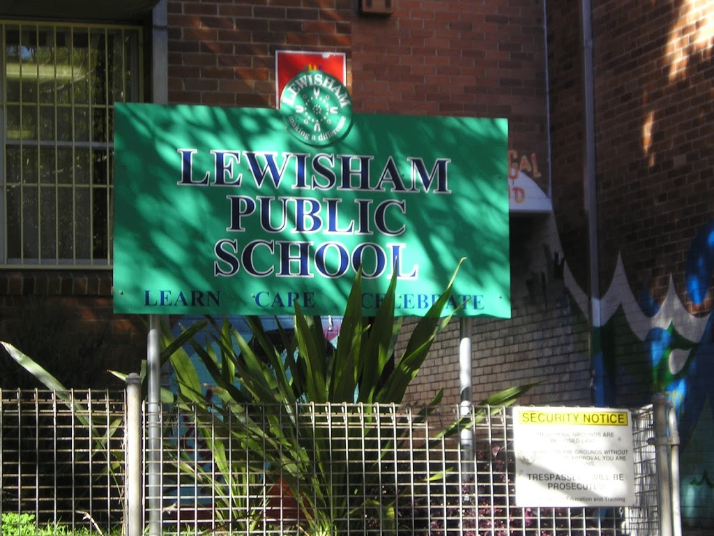 Lewisham Public School | school | 49 The Boulevarde, Lewisham NSW 2049, Australia | 0295699735 OR +61 2 9569 9735