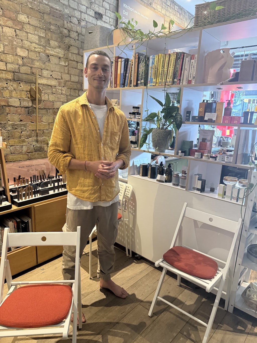 Vital Veda | Duplex 2/3 Halyard Ct, Ocean Shores NSW 2483, Australia | Phone: 0439 430 050