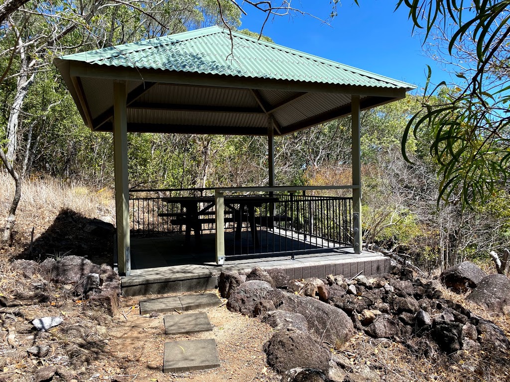 Mount Cook Walking Track | park | 14 Hannam St, Cooktown QLD 4895, Australia
