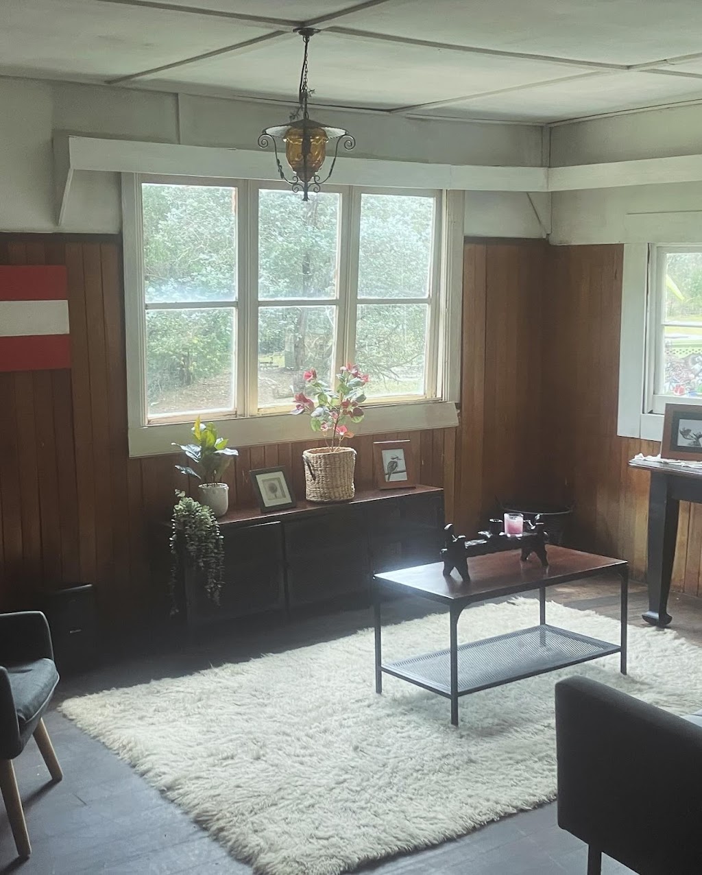 Tanjil lodge | 3518 Mt Baw Baw Tourist Rd, Tanjil Bren VIC 3833, Australia | Phone: 0427 944 968
