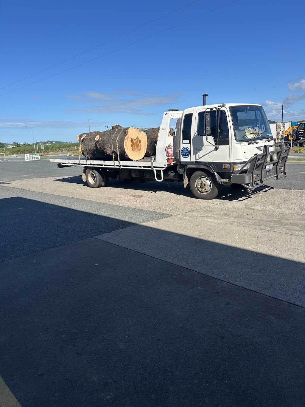 Dc Tilt Trays | 115 Main St, Bakers Creek QLD 4740, Australia | Phone: 0458 779 021