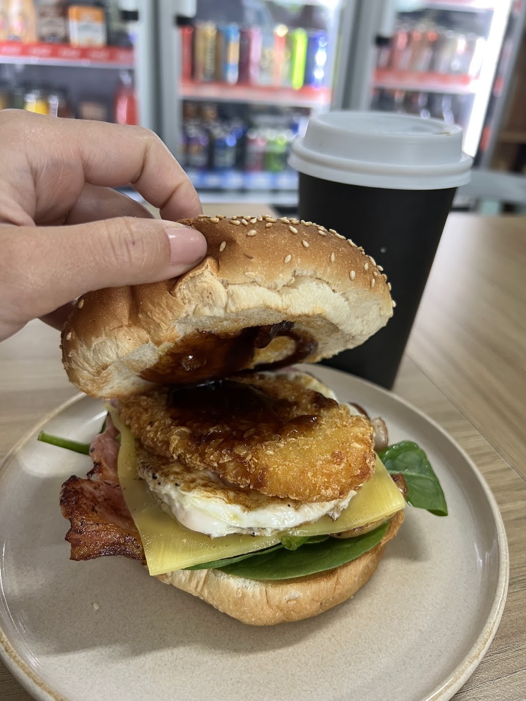 Georgios Coffee | Shop 5/93 Waminda Ave, Campbelltown NSW 2560, Australia | Phone: 0431 485 565
