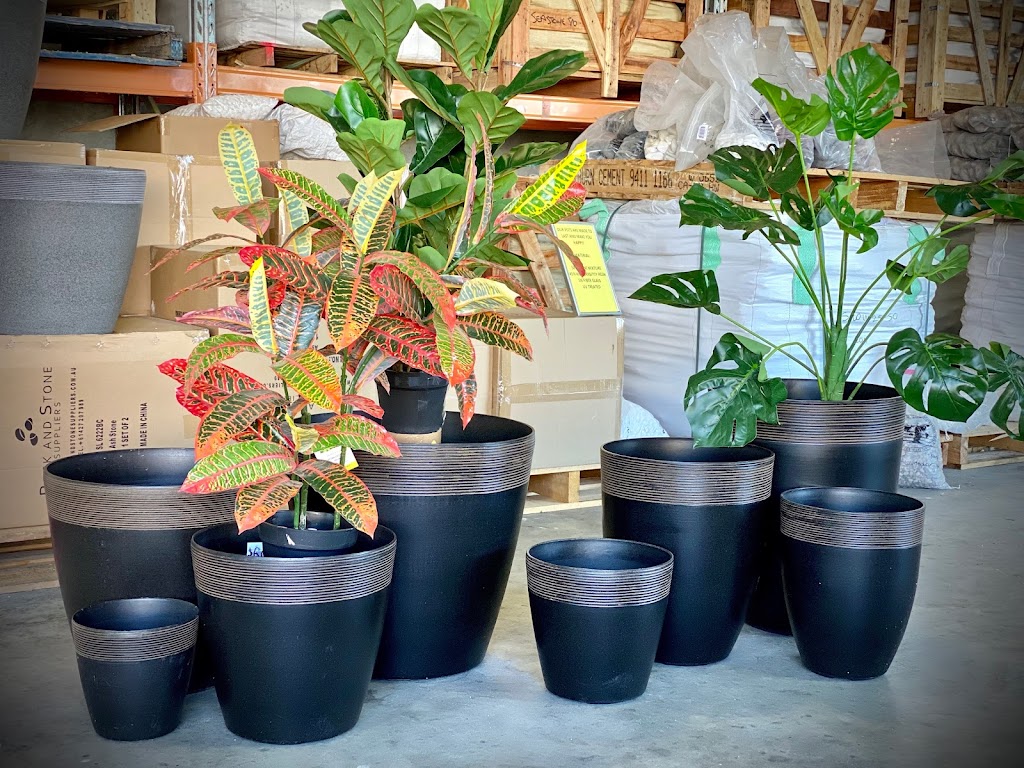 Lots of Pots - Lightweight Pots WA | 2048 Wanneroo Rd, Neerabup WA 6031, Australia | Phone: 0427 207 989