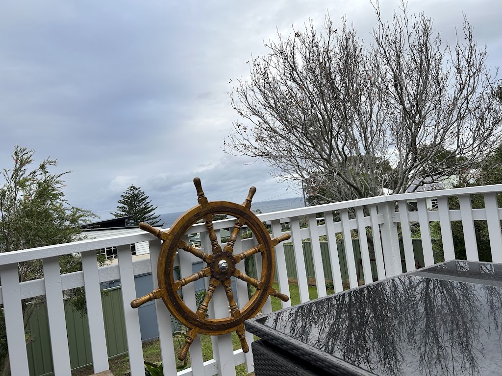 Sea Cliff Lodge | 3 Clifton School Parade, Clifton NSW 2515, Australia | Phone: (02) 4267 3542