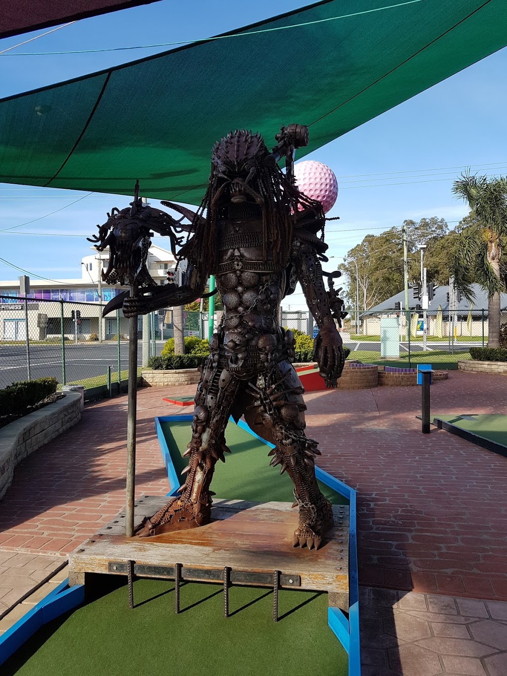 Batemans Bay Mini Golf | 10 Vesper St, Batemans Bay NSW 2536, Australia | Phone: 0477 228 769