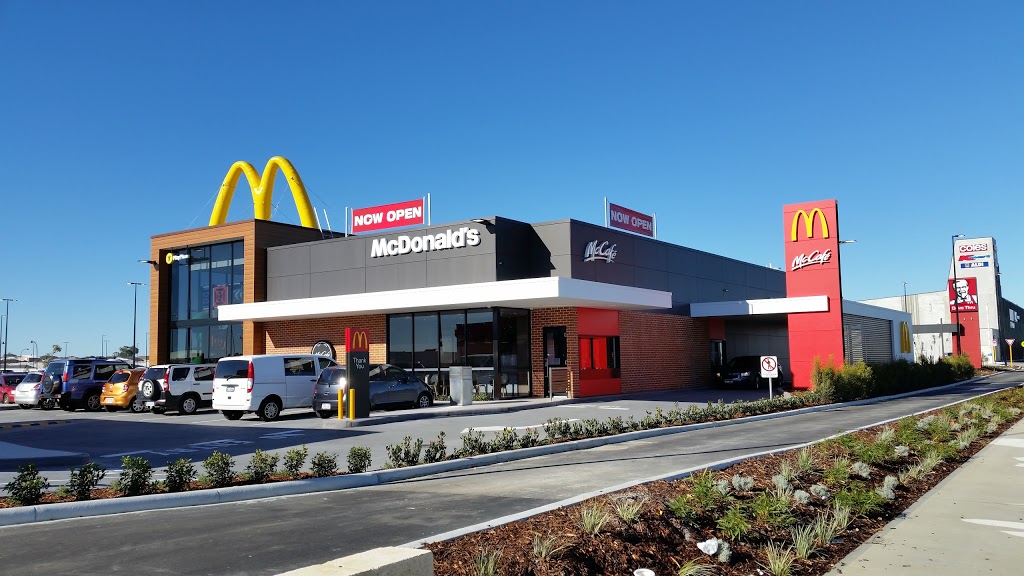 McDonalds Lakelands | meal takeaway | 49 Banksiadale Gate, Lakelands WA 6180, Australia | 0895420933 OR +61 8 9542 0933