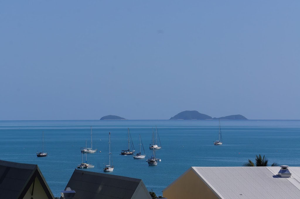 Whitsunday Terraces Resort | 5 Golden Orchid Dr, Airlie Beach QLD 4802, Australia | Phone: (07) 4946 6788