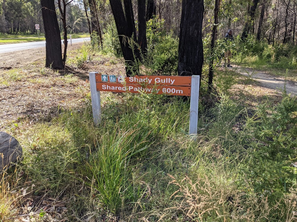 Shady Gully Shared Pathway | park | Miva Miva Flats, 1 Maurice Ave, Mallacoota VIC 3892, Australia