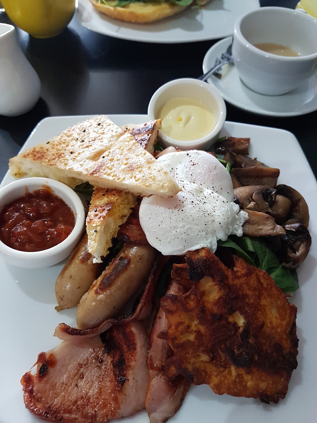 Cafe Lacuna | 2/264 Rode Rd, Wavell Heights QLD 4012, Australia | Phone: (07) 3266 2220