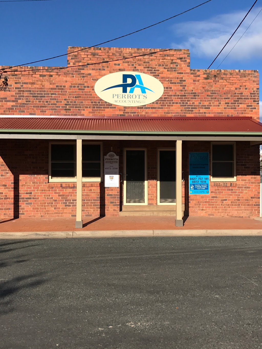 Poised | 3 Water St, West Wyalong NSW 2671, Australia | Phone: 0427 757 141