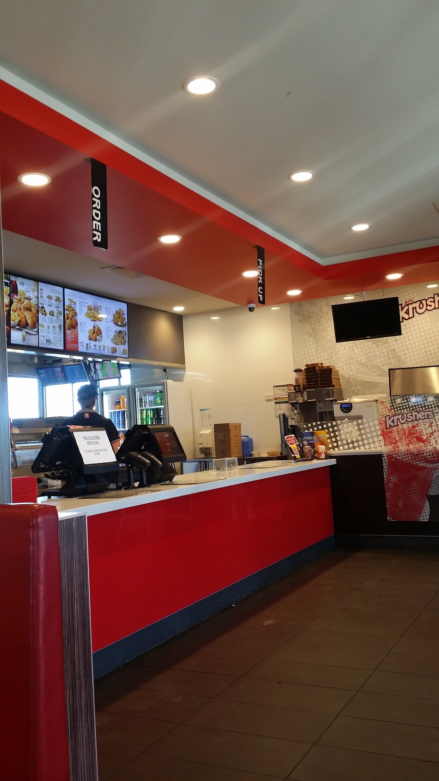 KFC Irymple | meal takeaway | 617-633 Fifteenth St, Mildura VIC 3550, Australia | 0350230743 OR +61 3 5023 0743