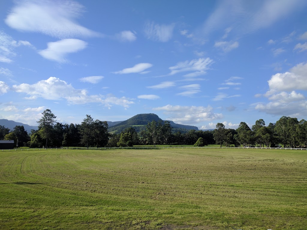 Osborne Park Kangaroo Valley Showground | park | Moss Vale Rd, Kangaroo Valley NSW 2577, Australia