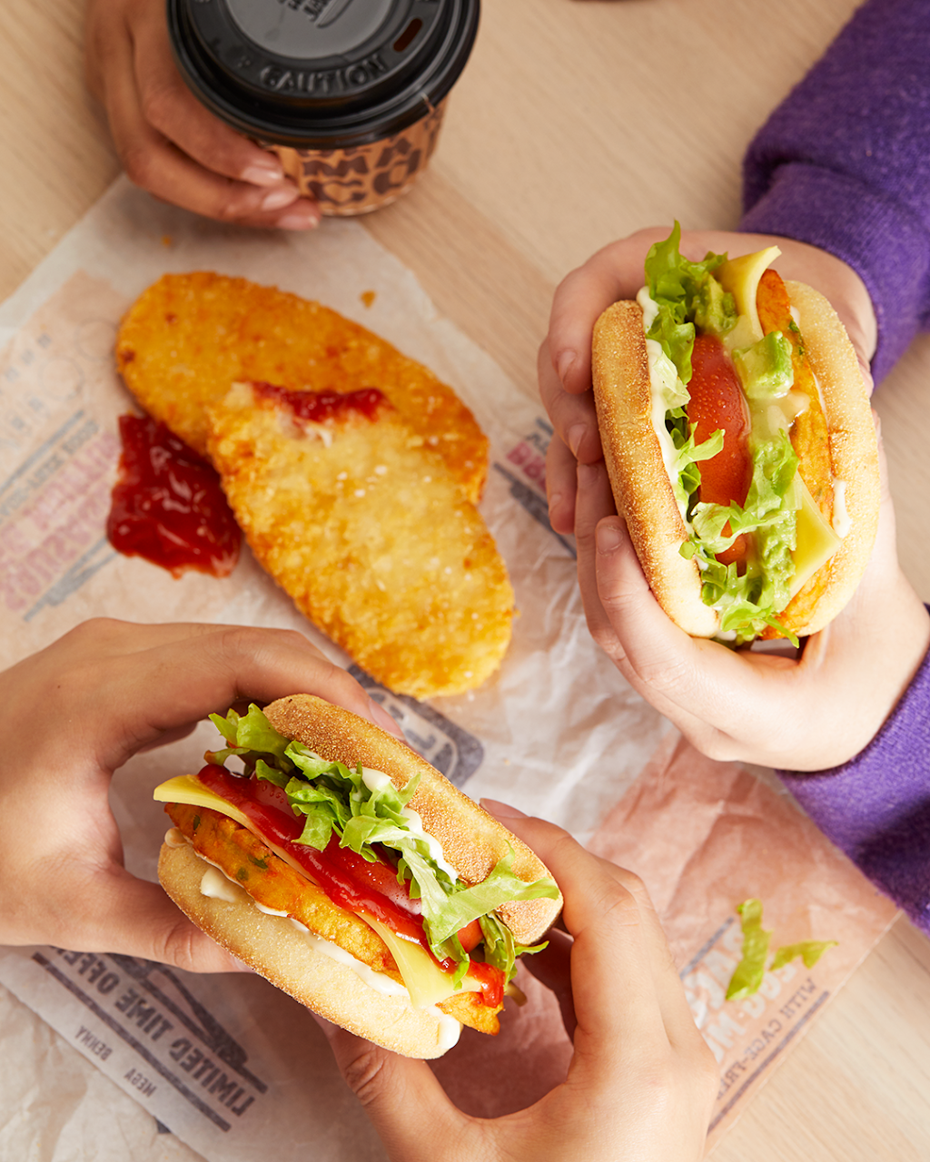 Hungry Jacks Burgers Ormeau | 49 Eggersdorf Rd, Ormeau QLD 4208, Australia | Phone: (07) 5547 6586