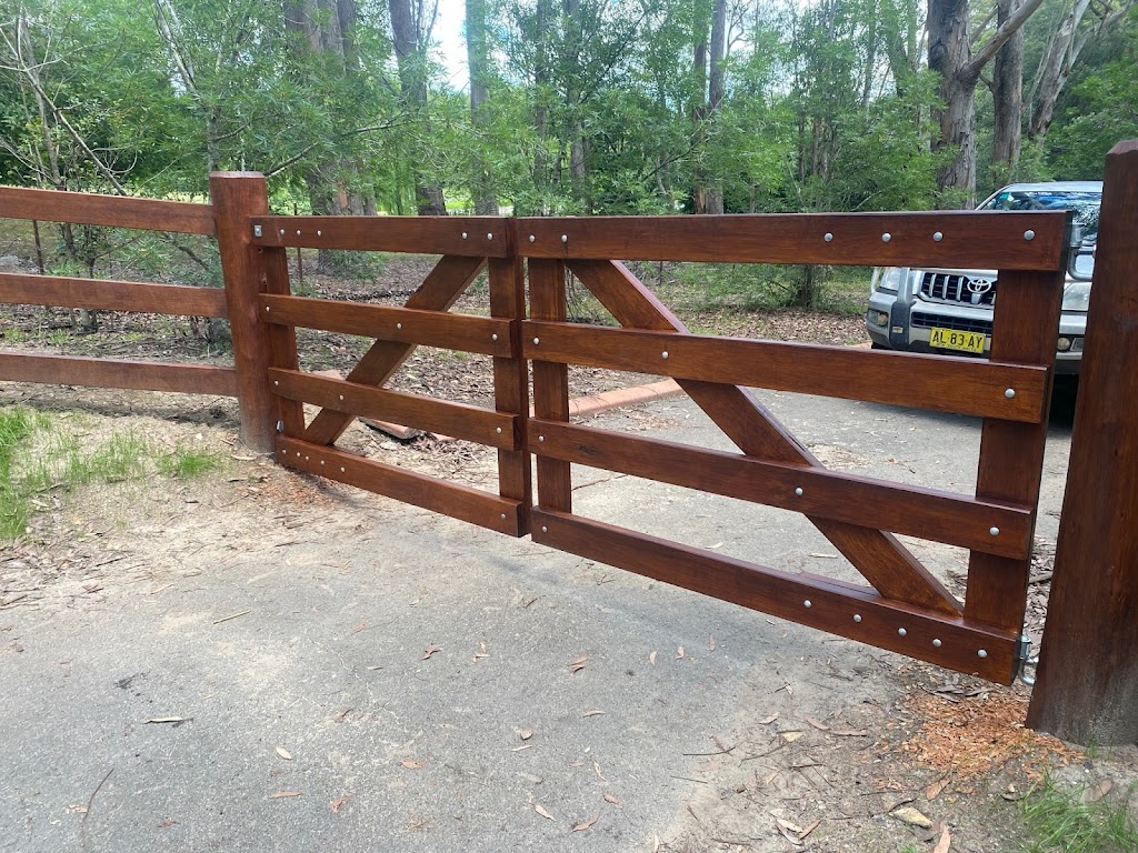 Hawkesbury Fencing | 89 Mitchell Park Rd, Cattai NSW 2756, Australia | Phone: 0400 225 577