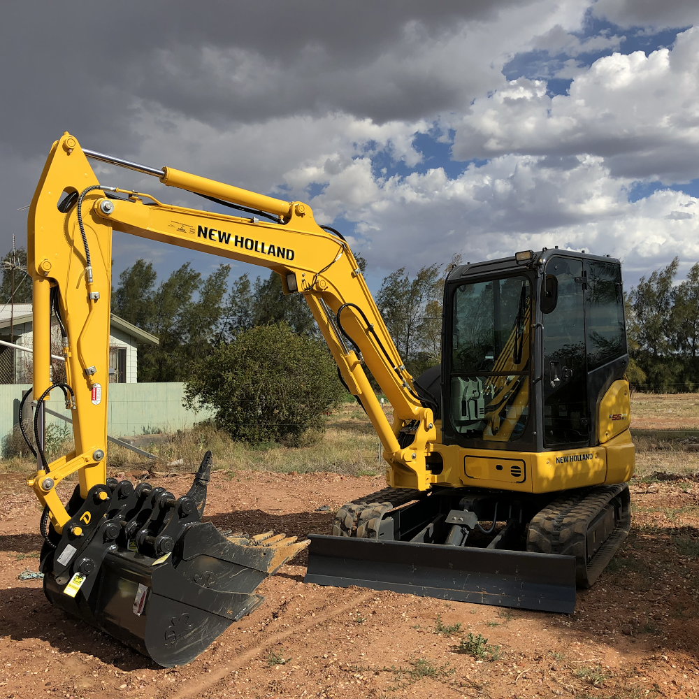 MIA Bobcat Excavator Service | 525 McNeil Rd, Leeton NSW 2705, Australia | Phone: 0428 535 145