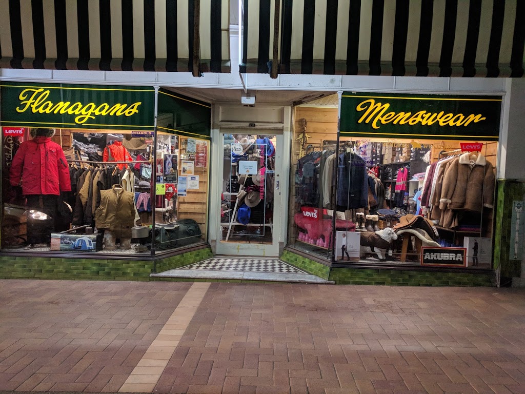 Flanagans Menswear | clothing store | 256 Rouse St, Tenterfield NSW 2372, Australia | 0267361248 OR +61 2 6736 1248