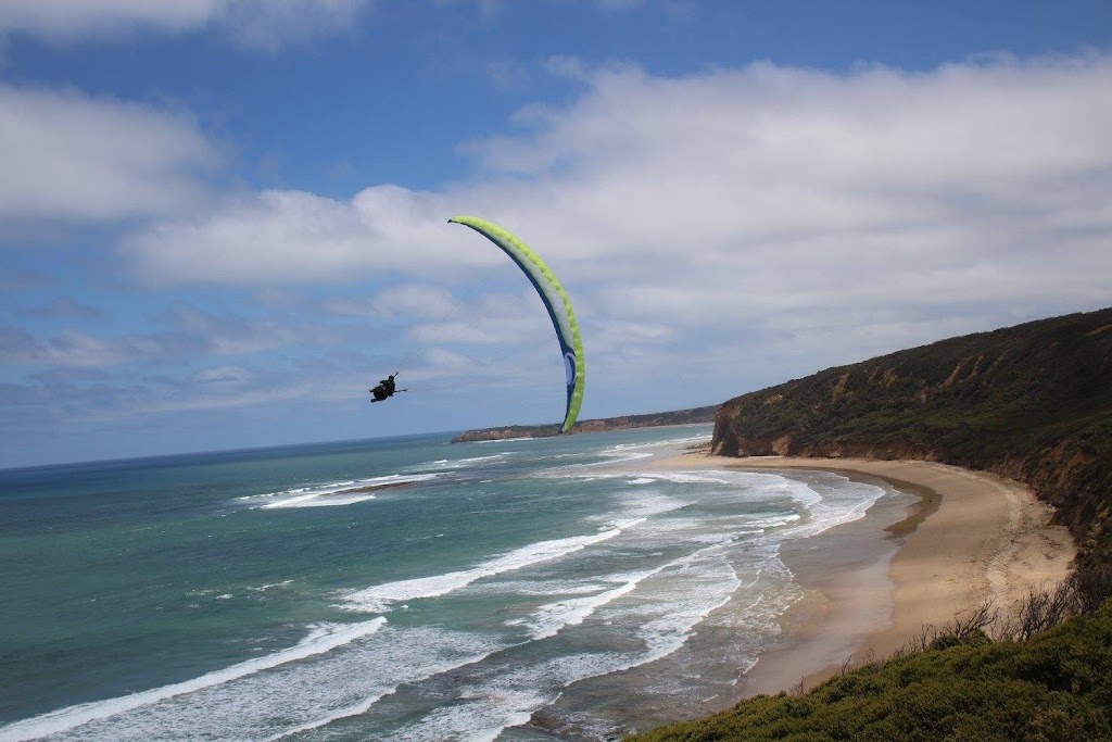 Great Ocean Road Paragliding | 30 Strathmore Dr, Jan Juc VIC 3228, Australia | Phone: 0490 836 441